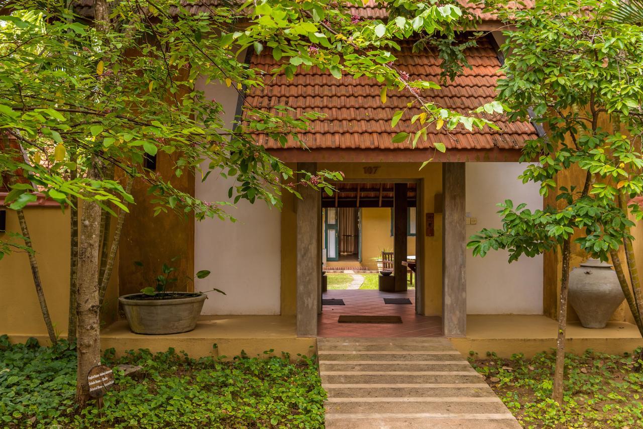 Jetwing Ayurveda Pavilions Negombo Exterior photo