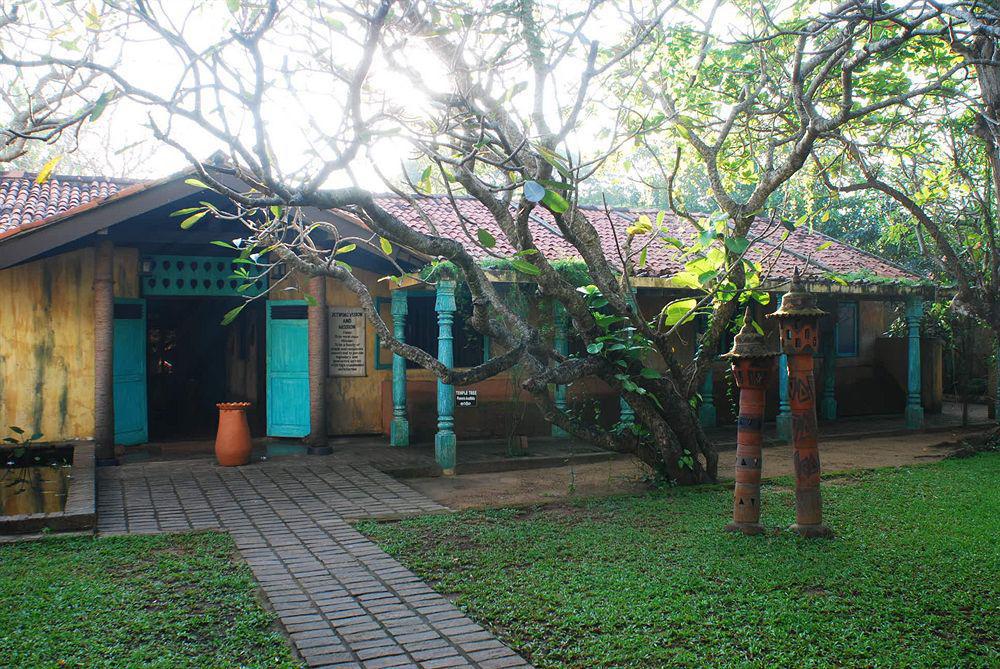 Jetwing Ayurveda Pavilions Negombo Exterior photo